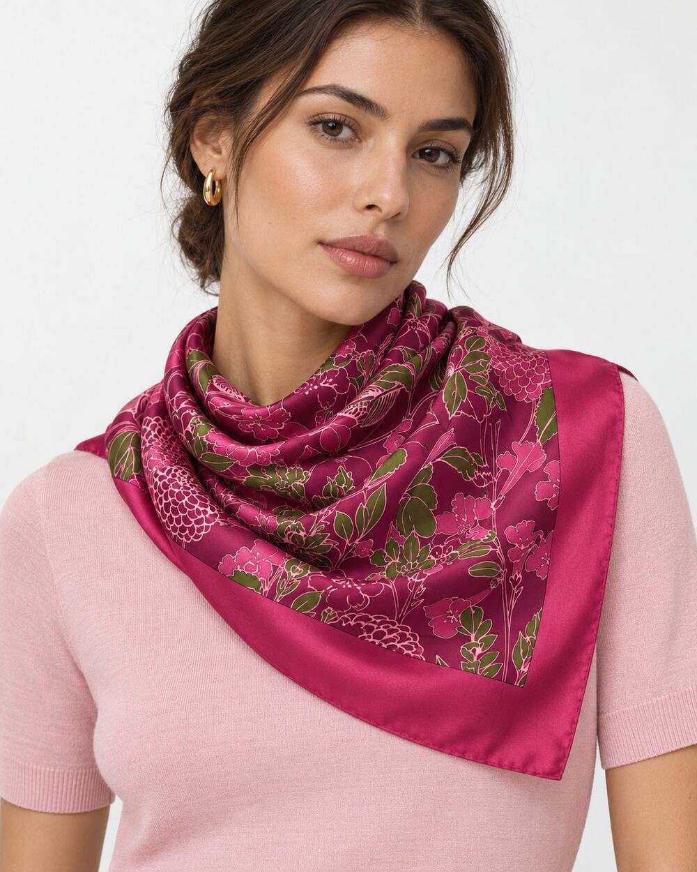 Burberry 100% Silk Floral Square Scarf Made in Italy 26.5 x 26.5 Magenta